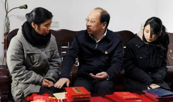 痛心！撫州這個村的第一書記倒在脫貧攻堅(jiān)一線，省委常委、組織部長趙愛明專門作出批示