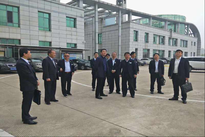 江西長運(yùn)黨委書記、董事長王曉赴吉安調(diào)研