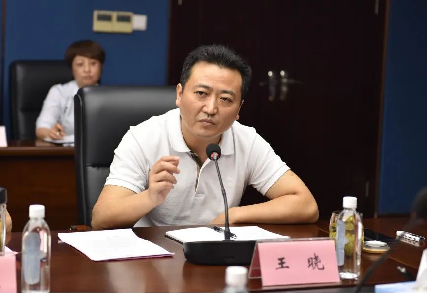 南昌市政公用集團黨委副書記、總經(jīng)理萬義輝一行調(diào)研江西長運