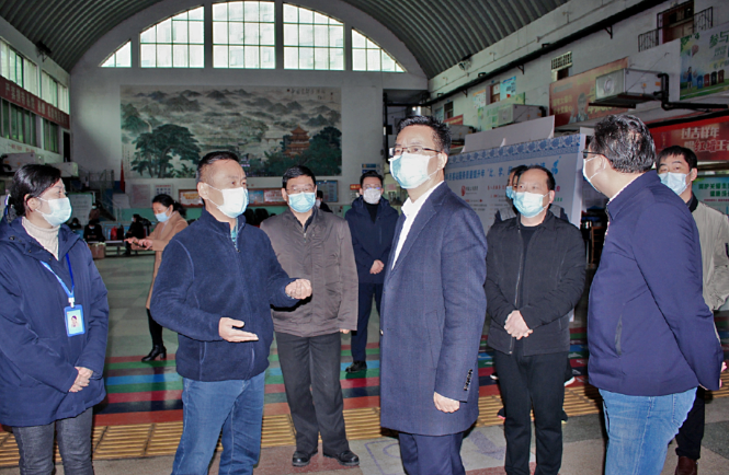 省春運辦丁光明一行到景德鎮(zhèn)公交、長運督導(dǎo)春運工作