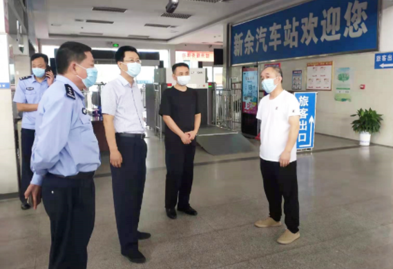 新余市副市長、公安局長陳鵬輝一行到新余長運(yùn)檢查指導(dǎo)工作