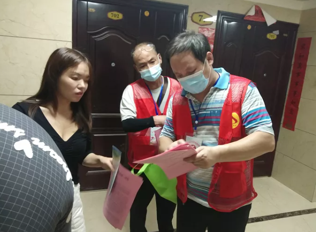 上饒汽運(yùn)黨支部積極參加社會志愿服務(wù)