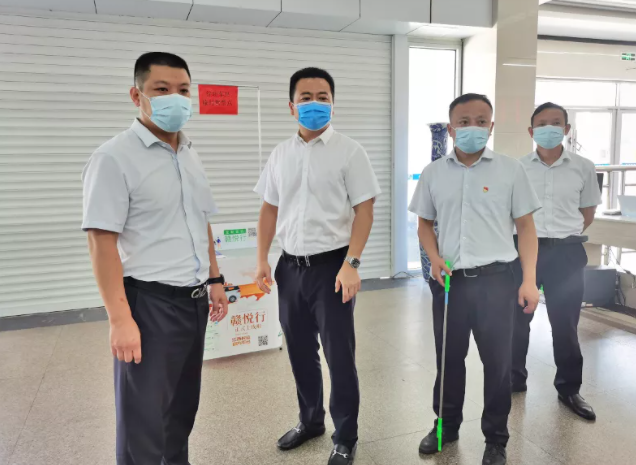 王曉深入徐坊客運站督查疫情防控及文明創(chuàng)建工作
