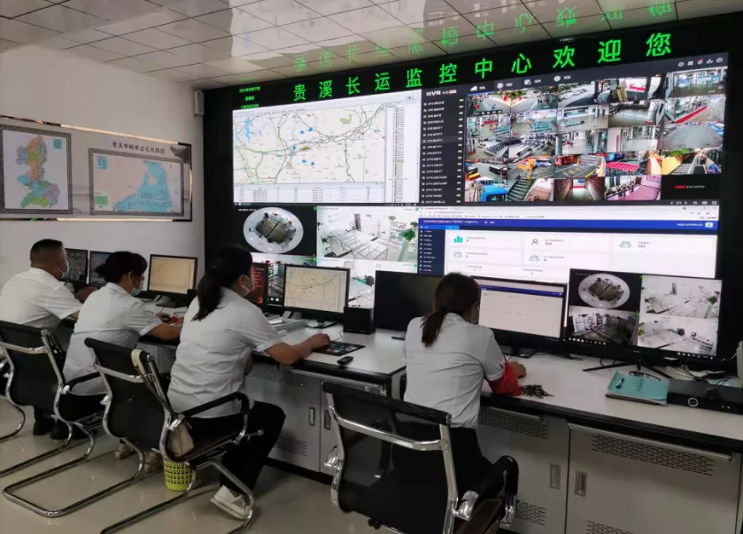 鷹潭長(zhǎng)運(yùn)：貴溪公司監(jiān)控中心、候車(chē)大廳全彩LED顯示屏正式投入使用