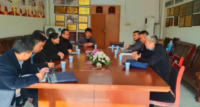 景德鎮(zhèn)長(zhǎng)運(yùn) 股份定制業(yè)務(wù)事業(yè)部、機(jī)務(wù)技術(shù)部調(diào)研定制班線發(fā)展、車輛購(gòu)置等工作