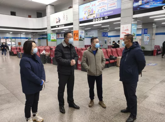 劉磊檢查指導(dǎo)青山客運站、徐坊客運站文明創(chuàng)建等工作