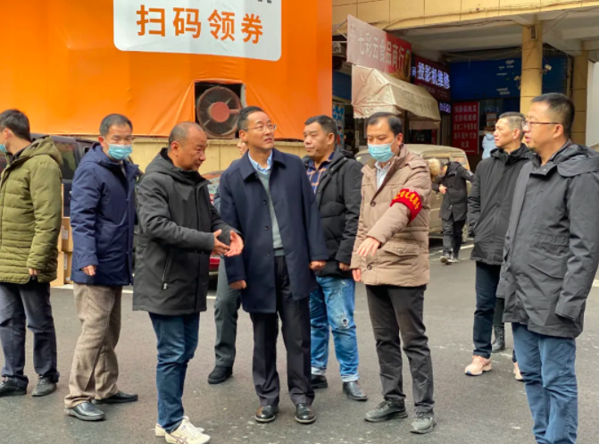 穆孫祥檢查指導長運物業(yè)、徐坊客運站文明創(chuàng)建等工作