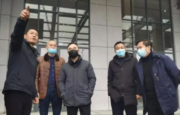 劉磊一行蒞臨上饒汽運(yùn)、婺源公交督導(dǎo)春運(yùn)安全生產(chǎn)工作