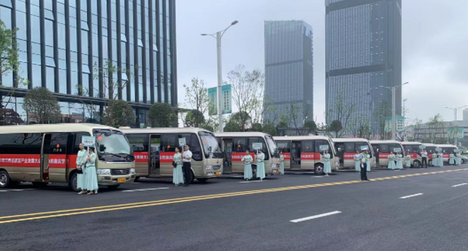 吉安長運(yùn) 主動(dòng)出擊 拓展包車業(yè)務(wù)