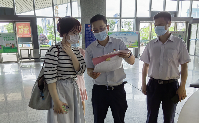 都市城際公交：南昌交通集團檢查組督導車站文明創(chuàng)建、疫情防控和安全生產工作