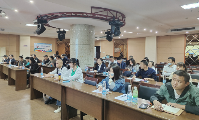 九江長運(yùn) 舉辦《生產(chǎn)經(jīng)營信息統(tǒng)計報表制度》等制度培訓(xùn)