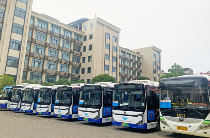 景德鎮(zhèn)長(zhǎng)運(yùn)：浮梁公交公司開(kāi)通縣城至嚴(yán)臺(tái)、胡宅、東港公交班線