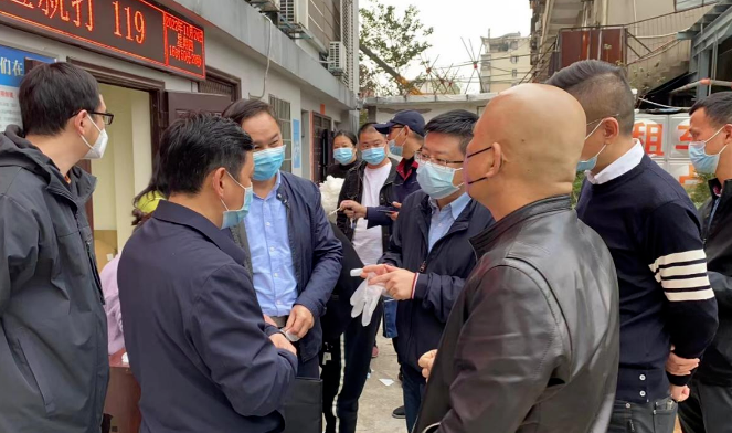 長運(yùn)出租：市道路運(yùn)輸服務(wù)中心、南昌交投集團(tuán)督導(dǎo)長運(yùn)出租疫情防控工作