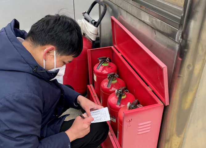 長(zhǎng)運(yùn)物業(yè) 物業(yè)經(jīng)營(yíng)分公司開展冬季安全隱患排查活動(dòng)