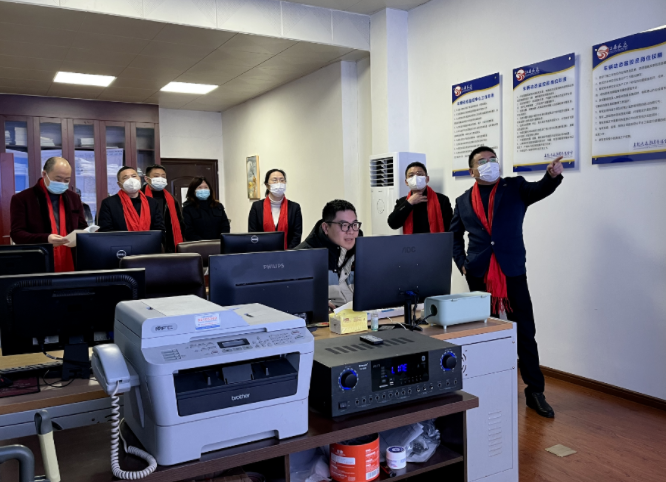 上饒汽運(yùn) 公司領(lǐng)導(dǎo)督導(dǎo)一線春節(jié)期間安全生產(chǎn)