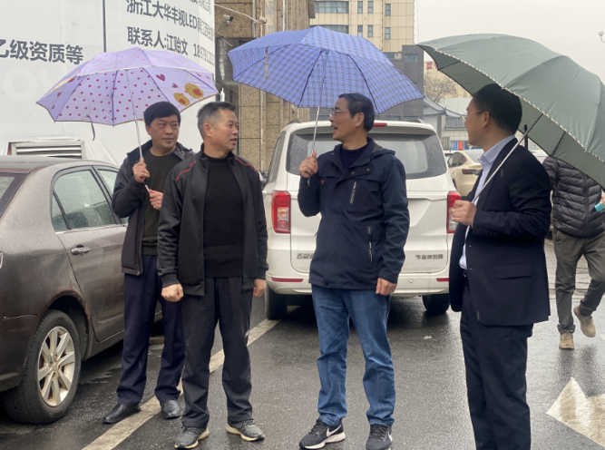 南昌紀(jì)檢派駐組檢查長(zhǎng)運(yùn)物業(yè)、都市城際公交“兩會(huì)”期間安全生產(chǎn)、值班值守工作