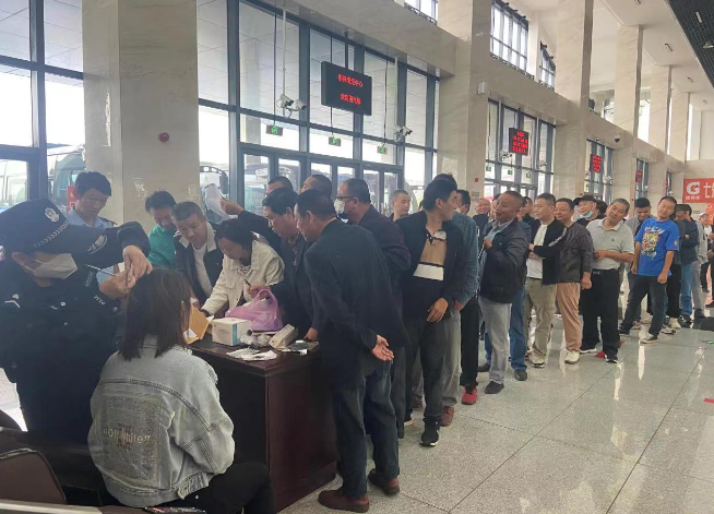 九江長運 加強(qiáng)禁毒教育 助力平安出行