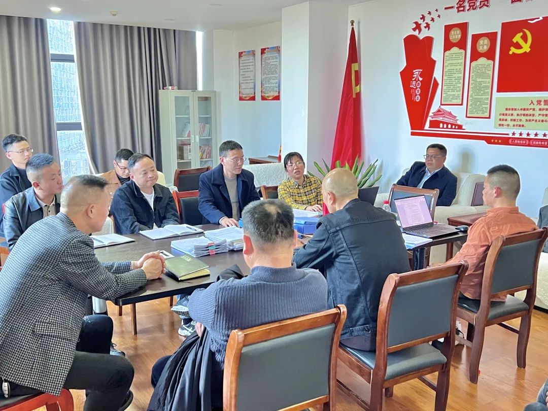 鄱陽長運(yùn) 順利通過質(zhì)量、道路交通安全管理體系年度監(jiān)督審核