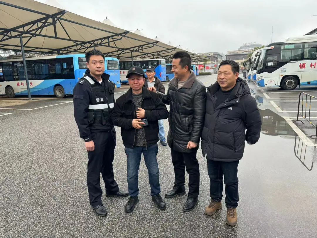 上饒汽運:善行之舉 陡峭春寒里的溫暖