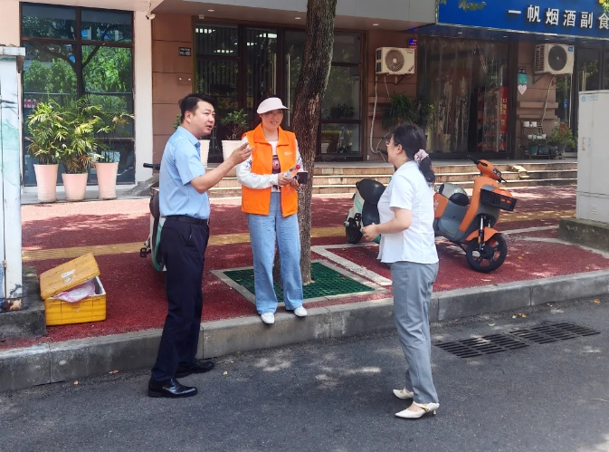 上饒汽運：地推活動進(jìn)行時 關(guān)愛員工不停歇