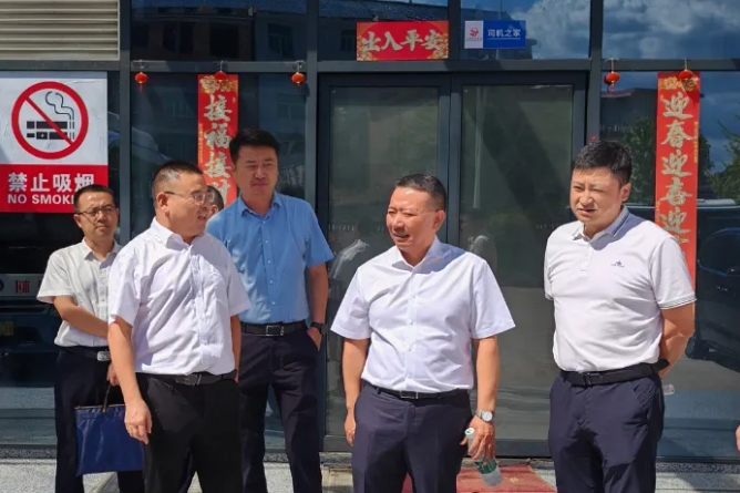 李偉一行調(diào)研上饒汽運(yùn)、婺源公交