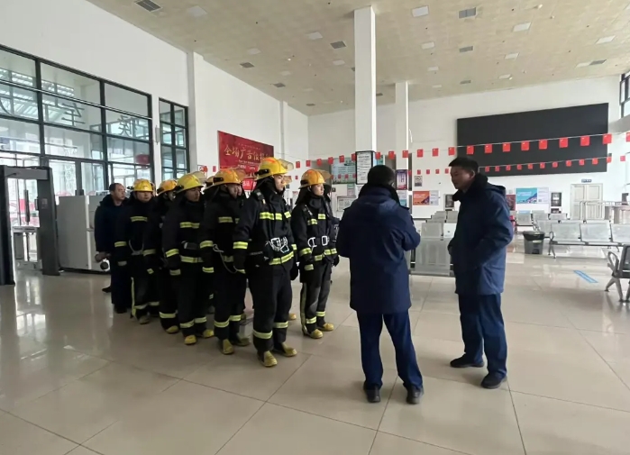 上饒汽運(yùn)：消防演練進(jìn)車(chē)站 防患于未“燃”
