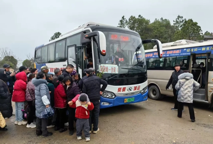 九江長運:護航“百年廟會” 提供優(yōu)質(zhì)交通服務(wù)