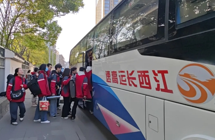 都市城際公交：圓滿完成南昌市第十八中學研學運輸任務(wù)