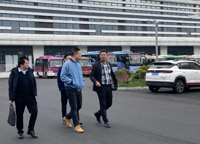 九江長(zhǎng)運(yùn)：廬山市政府領(lǐng)導(dǎo)檢查廬山市客運(yùn)站場(chǎng)清明節(jié)前安全工作