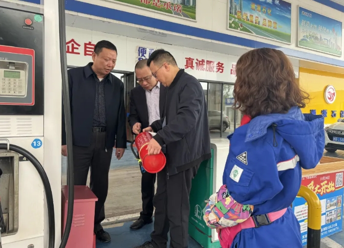 贛州方通：開展安全大排查 密織清明“防護網(wǎng)”