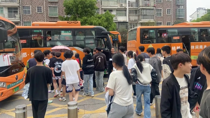 撫州長(zhǎng)運(yùn)：南豐分公司圓滿完成中考體育科目考生運(yùn)輸任務(wù)