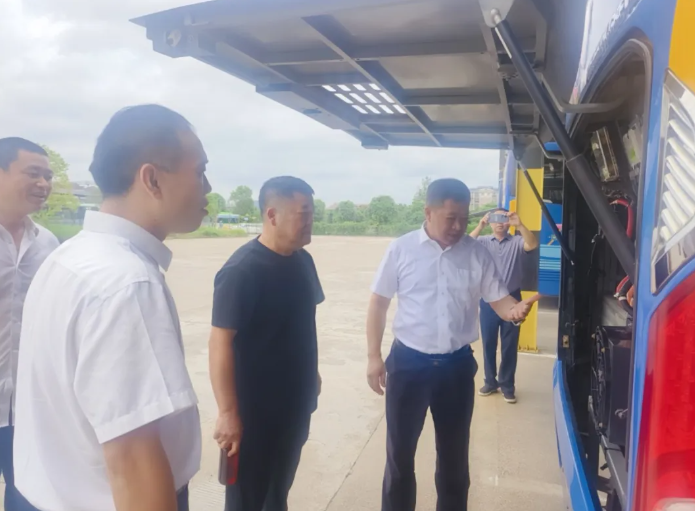 鷹潭長(zhǎng)運(yùn)：開展雙節(jié)前安全生產(chǎn)綜合檢查